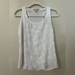 Banana republic white flower bedazzled top p